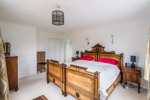 Photo 79- click for photo gallery